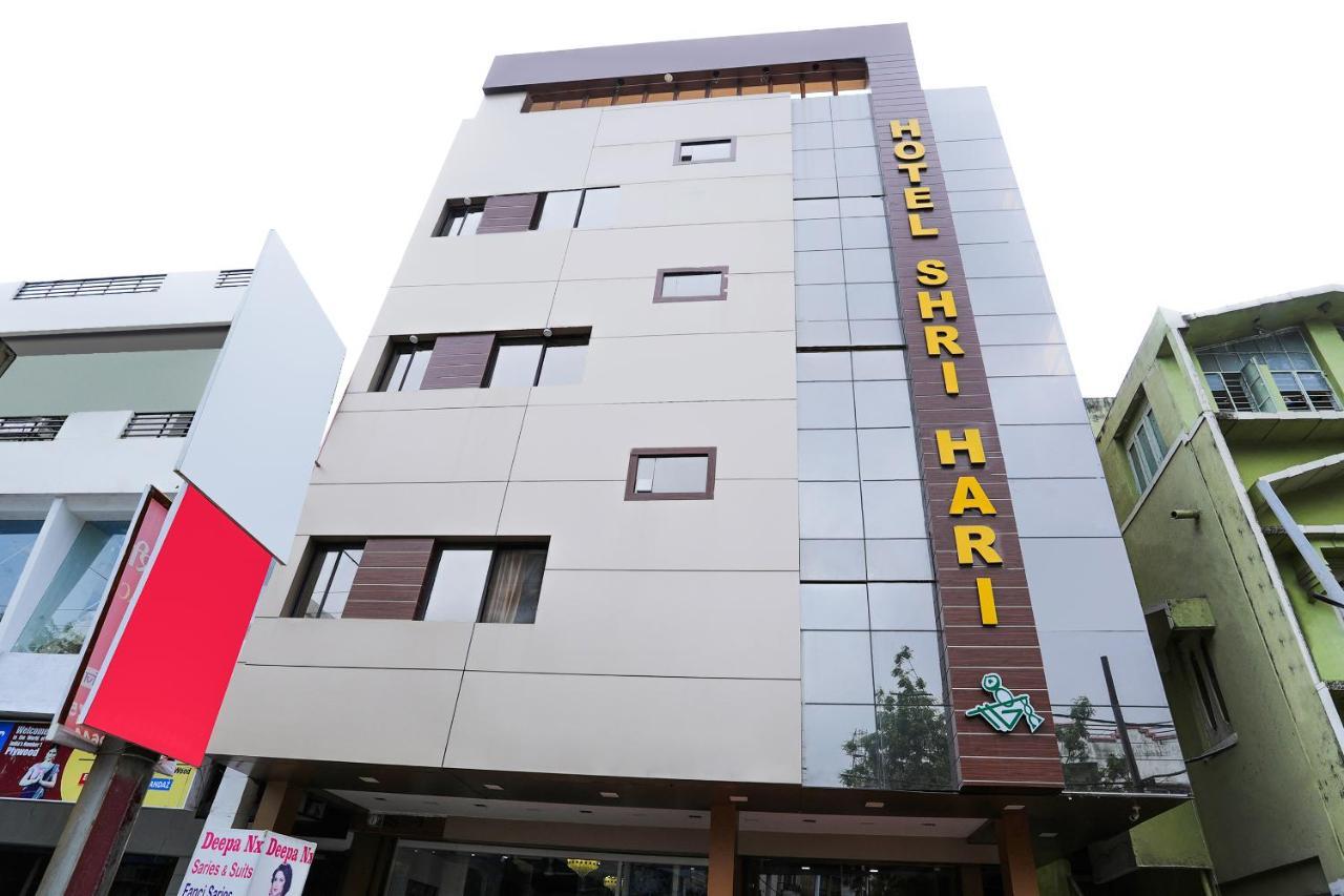 Oyo 16163 Hotel Shri Hari Ujjain Eksteriør billede